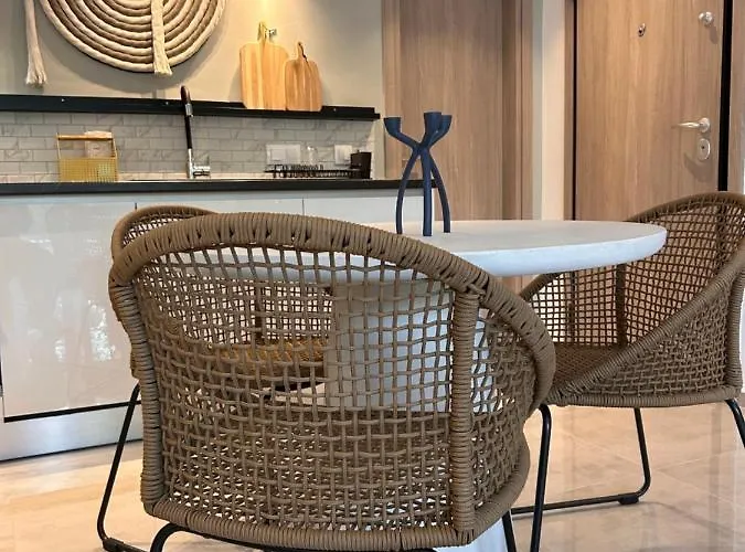 O Live Lägenhet Kalamata